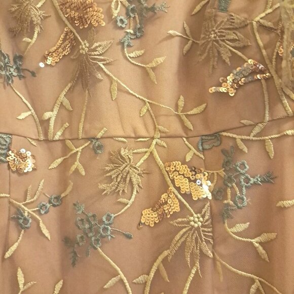 JS Collections Daphne Flutter Sleeve Column Sheath Blush Multi Color Gown Discou - Picture 4 of 14